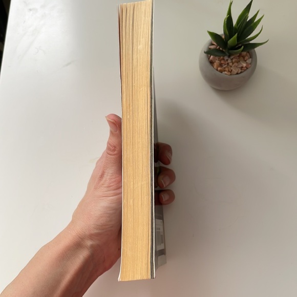 4 for $20 - Book - Eleanor  Rigby by Douglas coupland - Picture 9 of 9